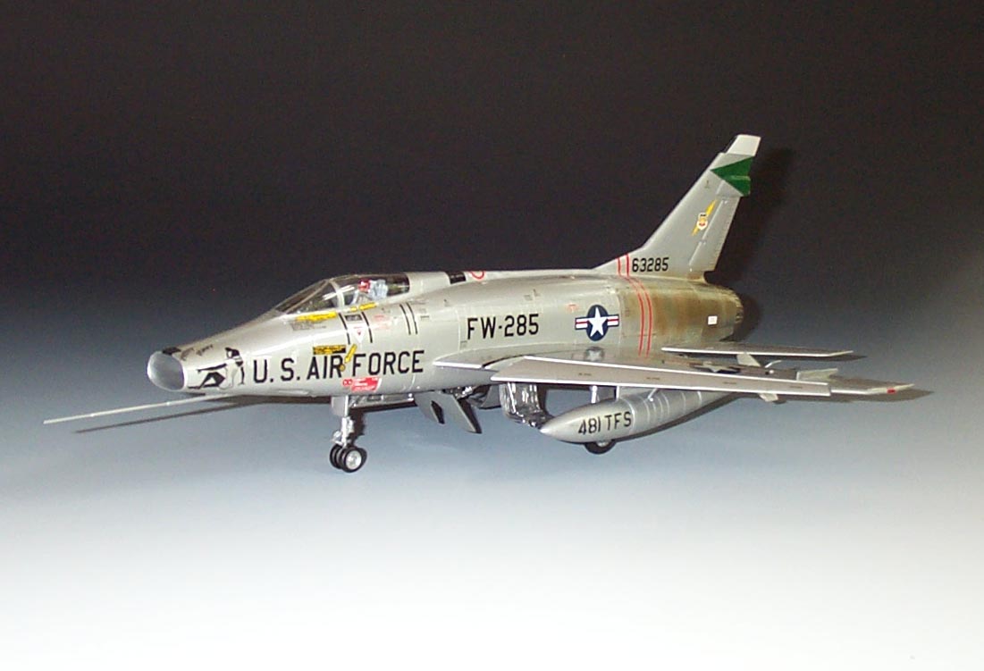 Photograph of a 1/48 scale F-100D model of Pretty Penny,
as flown by 1/Lt. Peter Vanderhoef and 1/Lt. Jerry Sloane in 1965