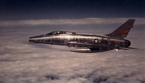 Photograph of Super Sabre #55-3575. Click on the picture to enlarge it.